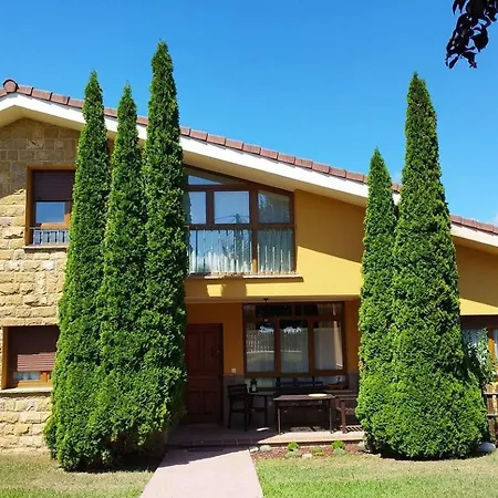 Casas La Rucha Nyaraló Onís