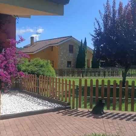 Nyaraló Casas La Rucha Onís