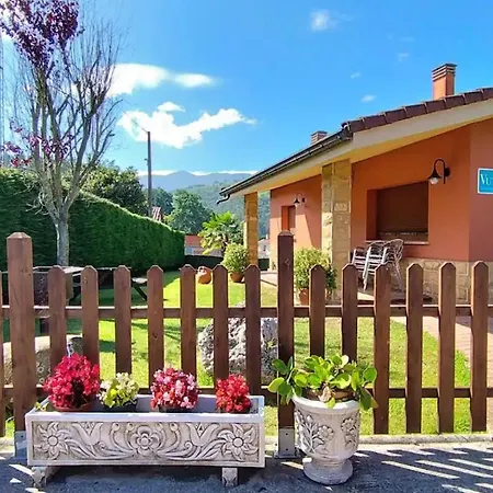 Casas La Rucha * Onís